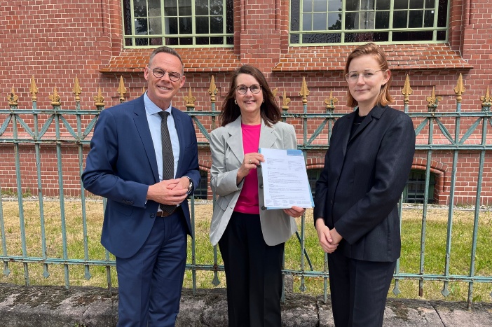 Zu den von der Landeshauptstadt geförderten Kunstvereinen gehört auch der im Schweriner E-Werk am Pfaffenteich ansässige Kunstverein für Mecklenburg und Vorpommern in Schwerin. © Landeshauptstadt Schwerin/Sophia Trier