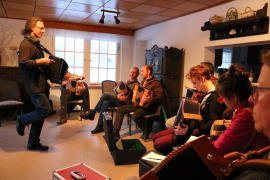 Windros-Seminare in Schwerin-Mueß z.B. mit Jan Budweis - Diatonische Handharmonika © Fred-Ingo Pahl