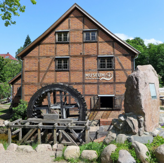 Das etwas andere Weinfest im Schleifmühlengarten